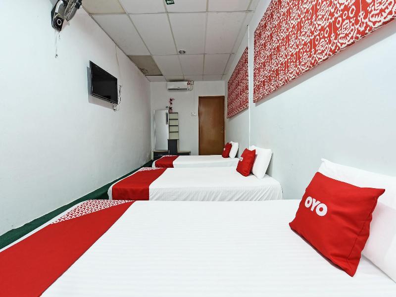 90631 Syahirah Hotel image