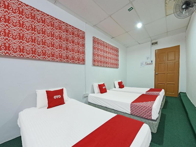 90631 Syahirah Hotel image