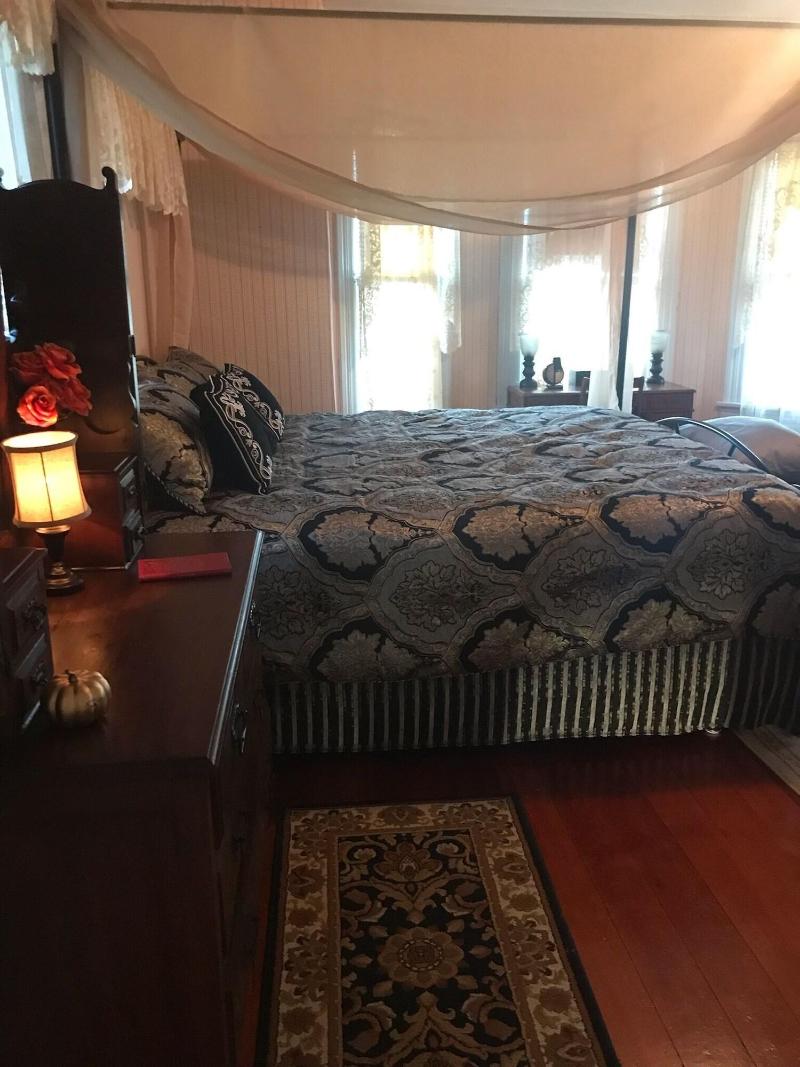Hawthorne Inn image