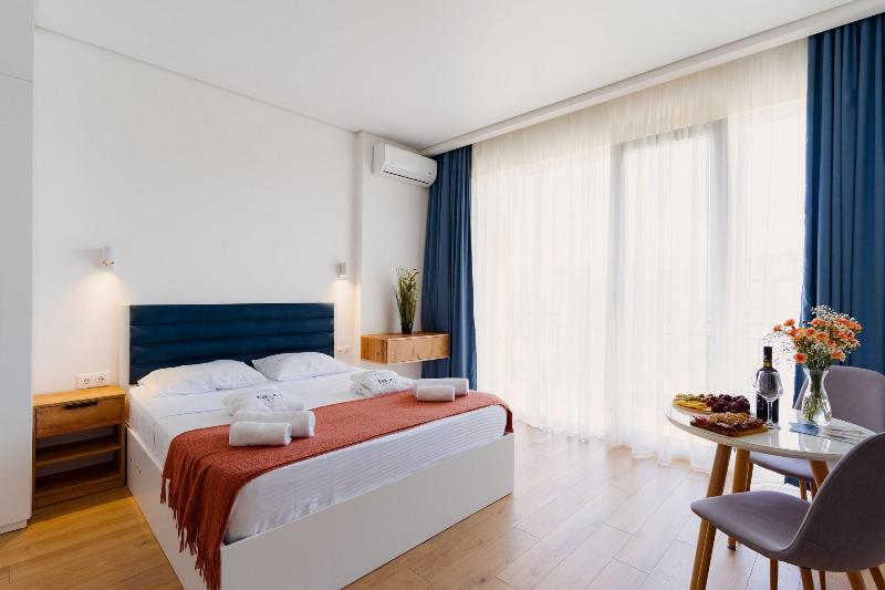 Next Orange Hotel image