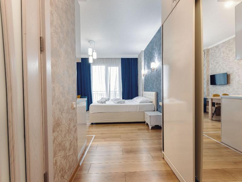Next Orange Hotel image