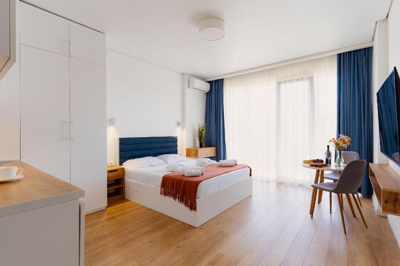 Next Orange Hotel image