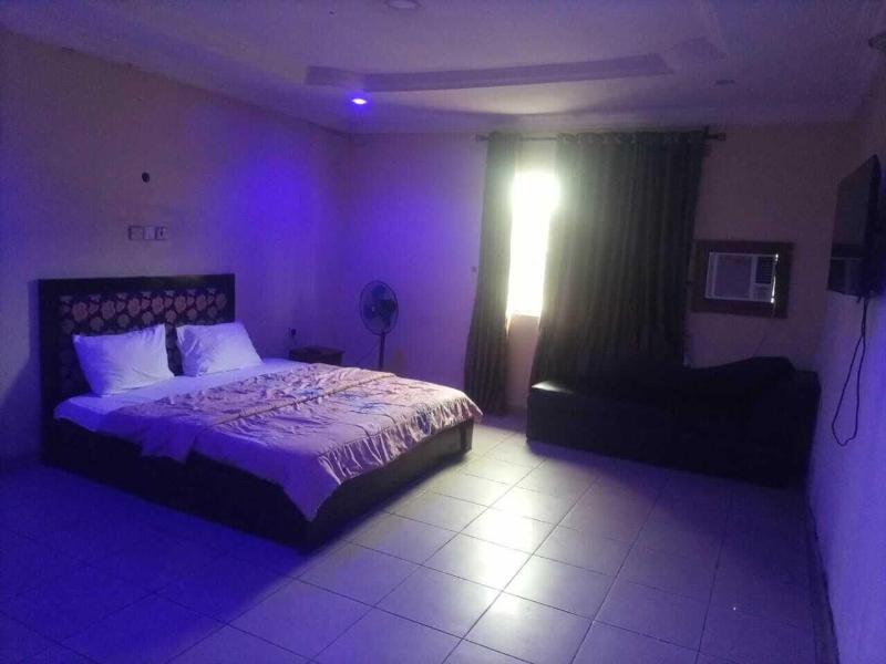 Homewood Suites image