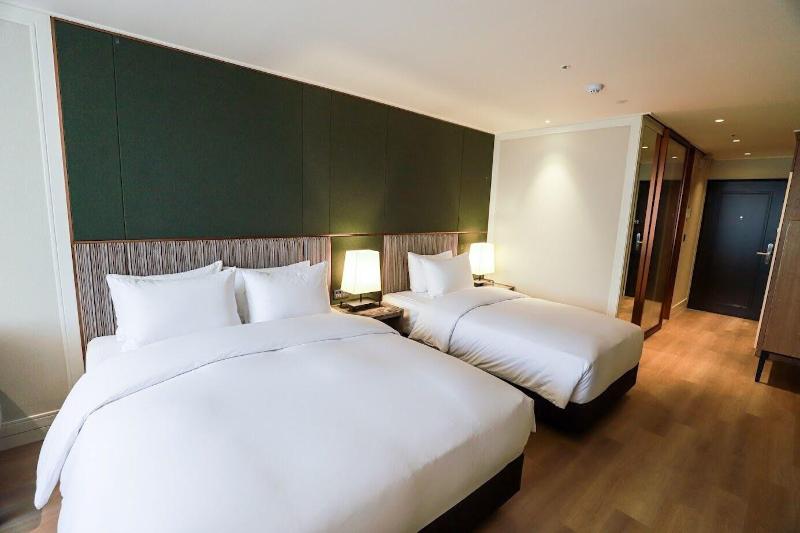 The May Hotel image