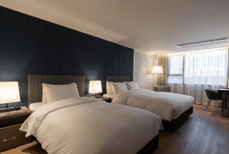 The May Hotel image