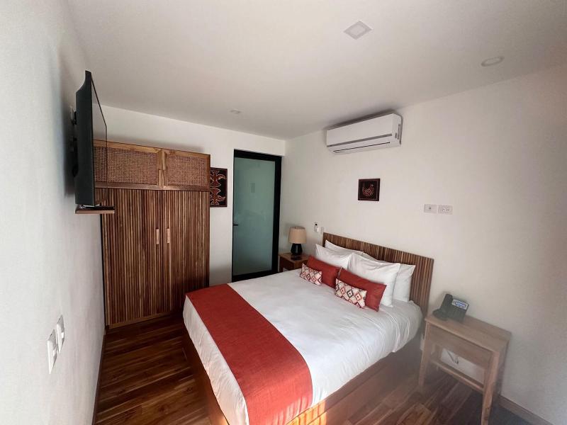Hotel Suitree image