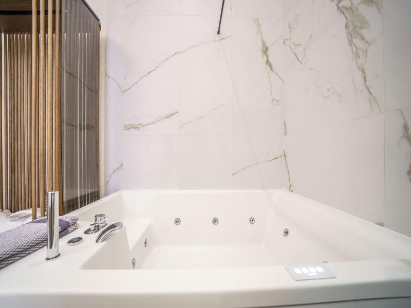 Omma Suites image