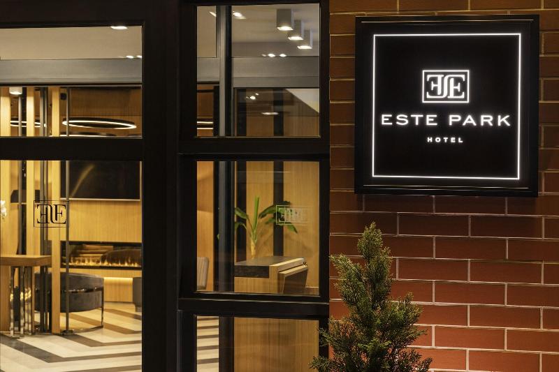 Este Park Hotel image