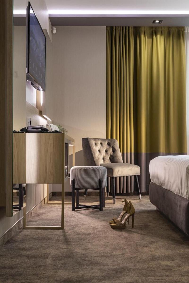 Este Park Hotel image
