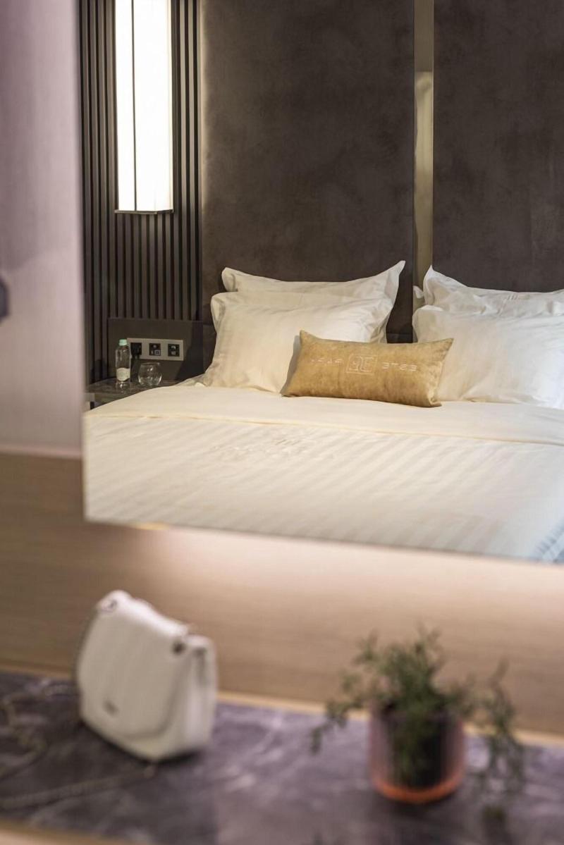 Este Park Hotel image