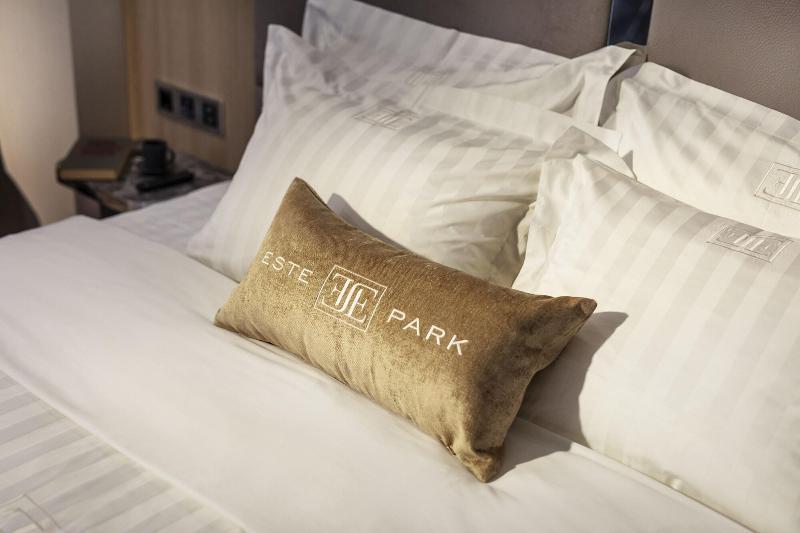 Este Park Hotel image