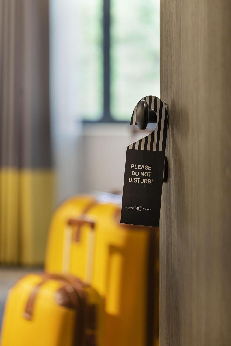 Este Park Hotel image