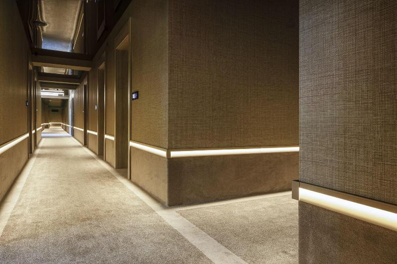 Este Park Hotel image