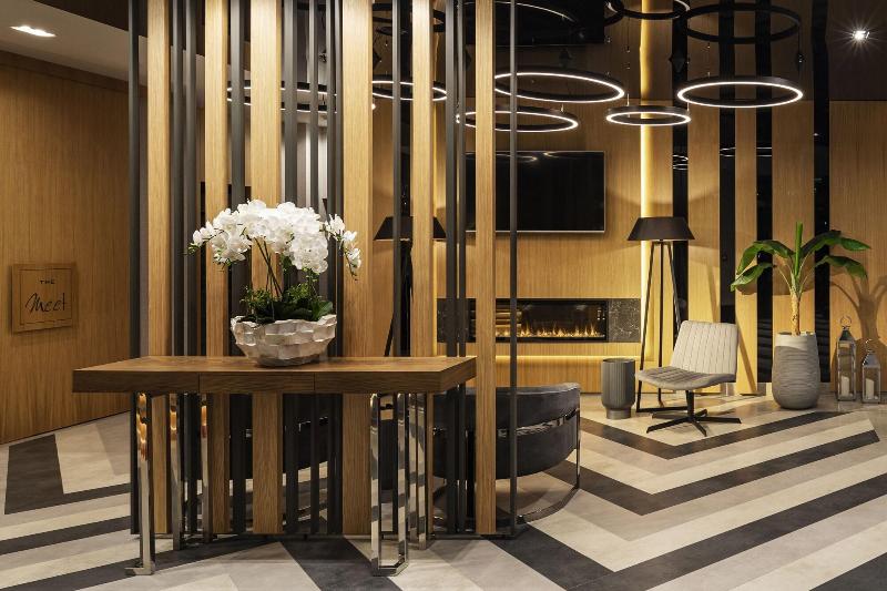 Este Park Hotel image