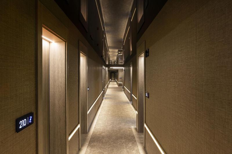 Este Park Hotel image
