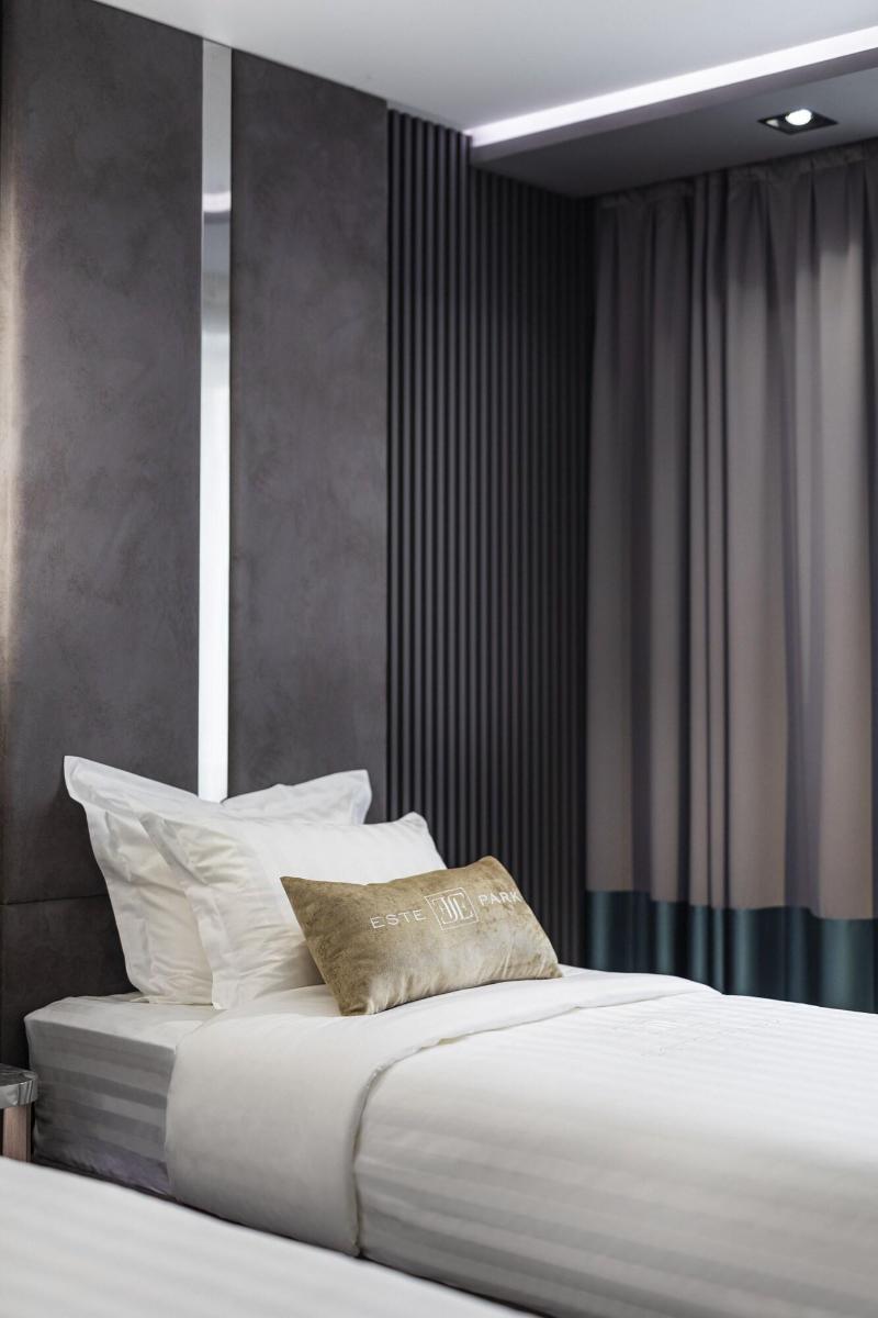 Este Park Hotel image
