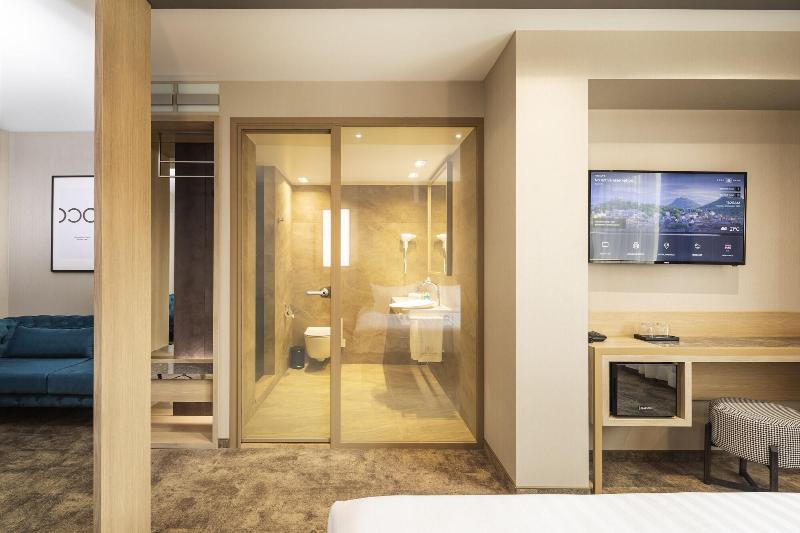 Este Park Hotel image