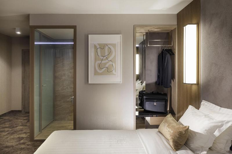 Este Park Hotel image