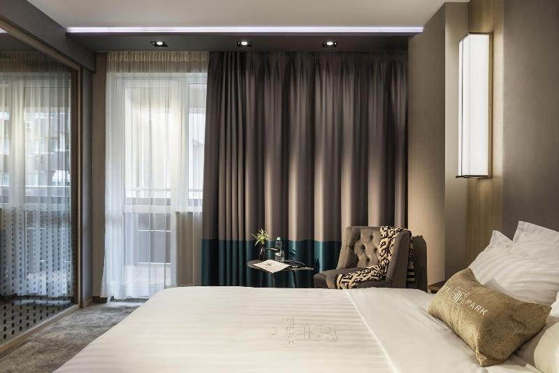 Este Park Hotel image