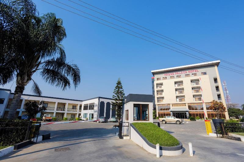 The Grand Palace Hotel image
