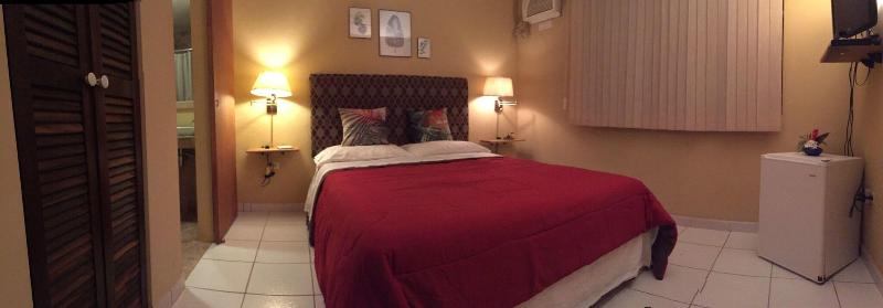 El Pequea O Hotel image