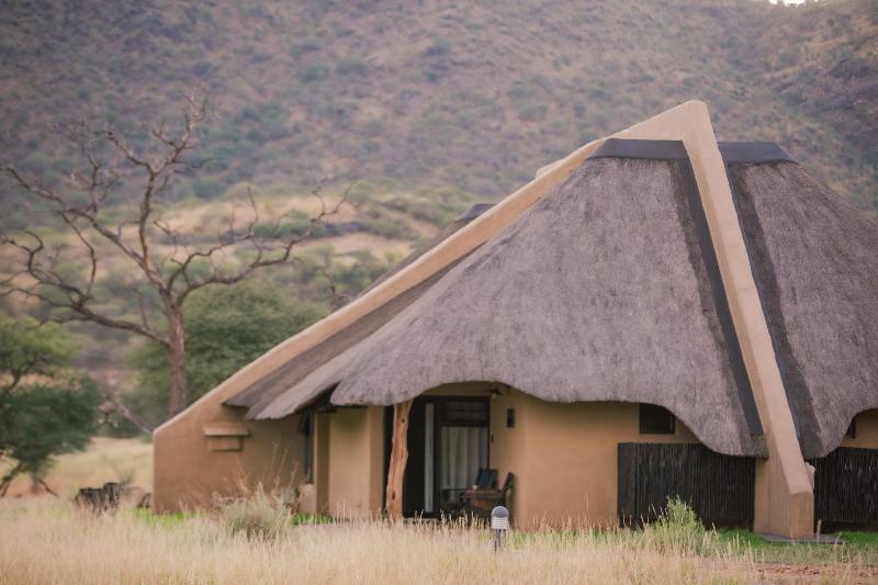 Okapuka Safari Lodge image