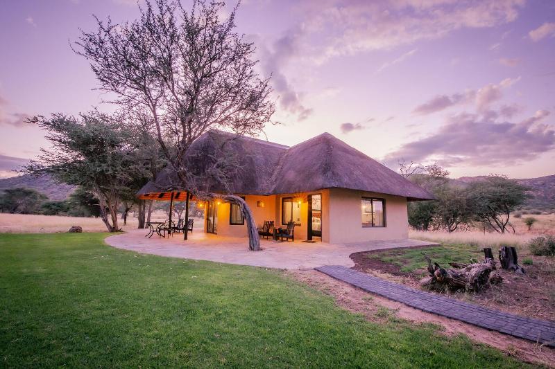 Okapuka Safari Lodge image