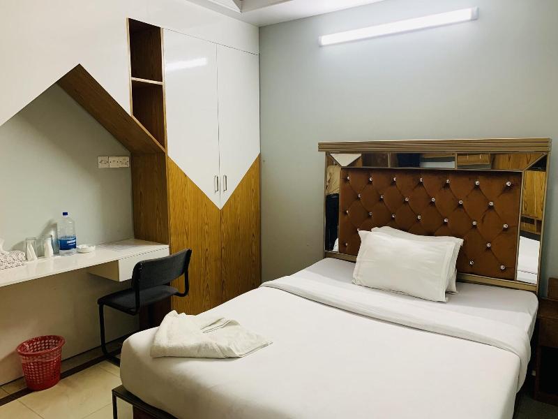 Heaven Inn image