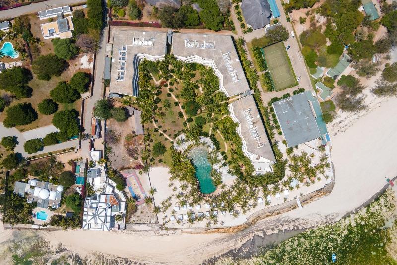 Billionaire Resort And Retreat image