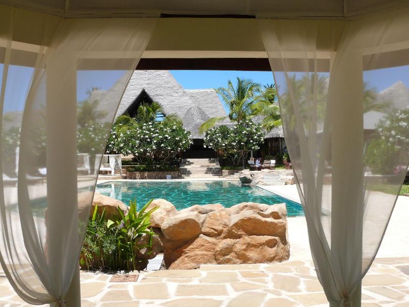 Billionaire Resort And Retreat image