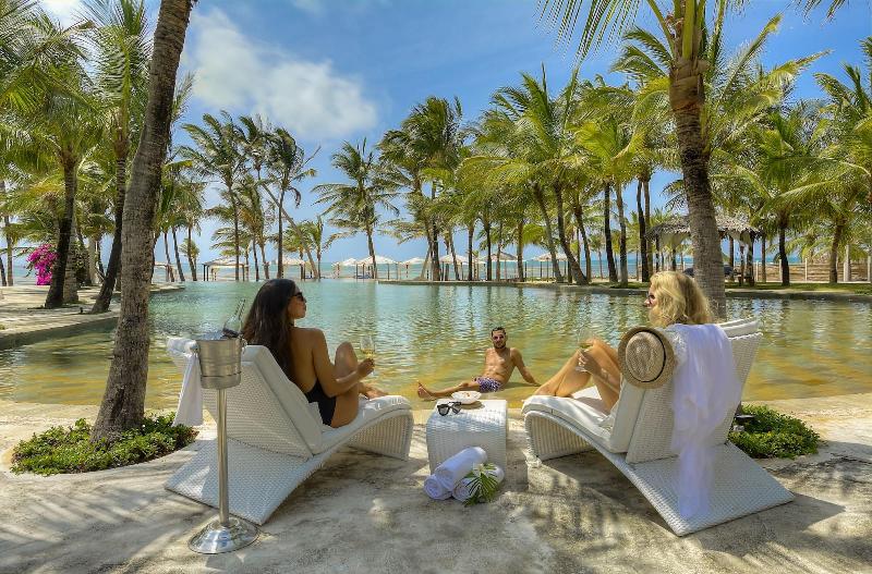 Billionaire Resort And Retreat image