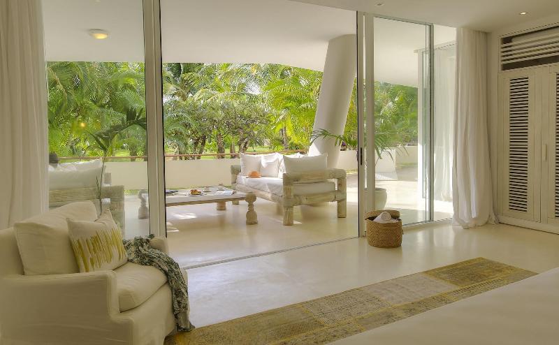 Billionaire Resort And Retreat image