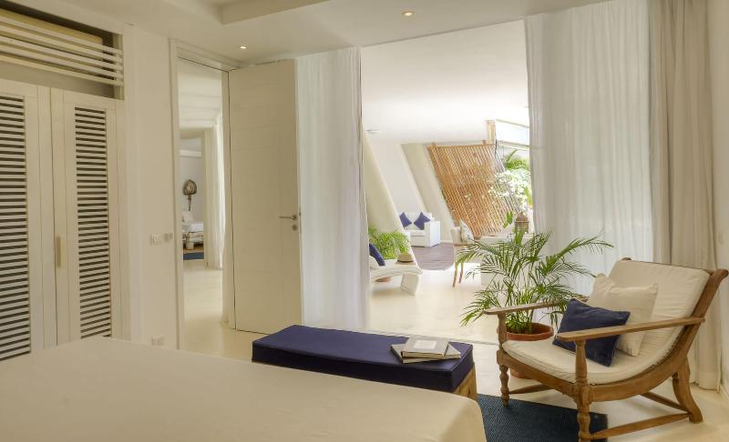 Billionaire Resort And Retreat image