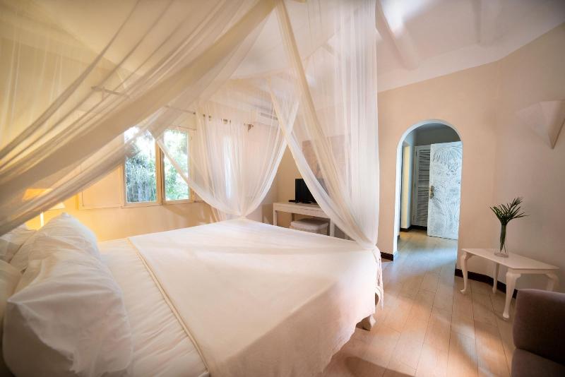 Billionaire Resort And Retreat image