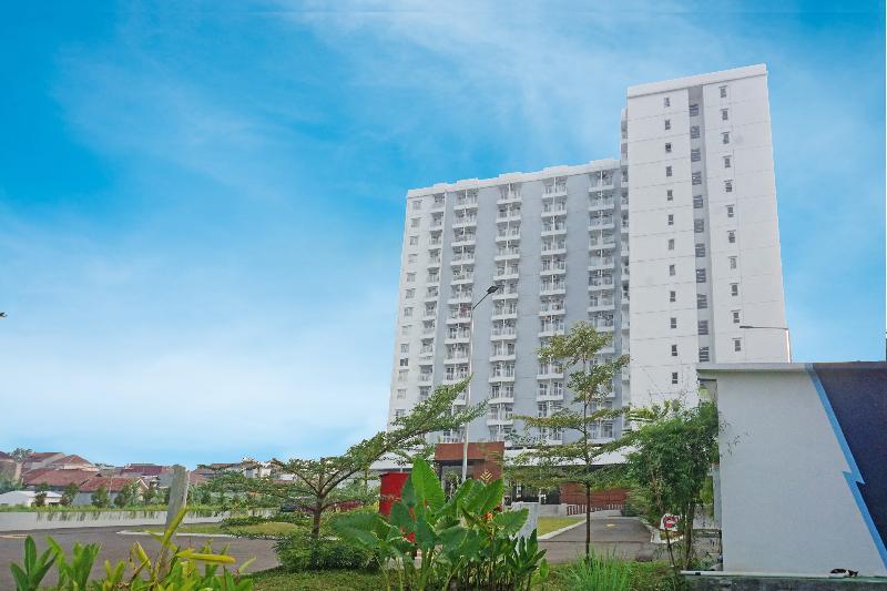 Capital O 91462 Pelangi Jp Apartment