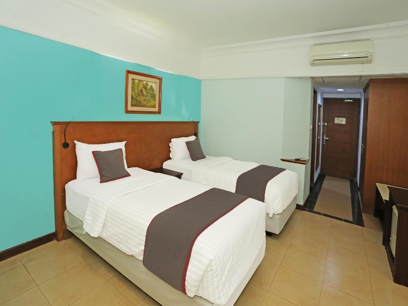 Collection O 91898 Series Hotel Kuningan image