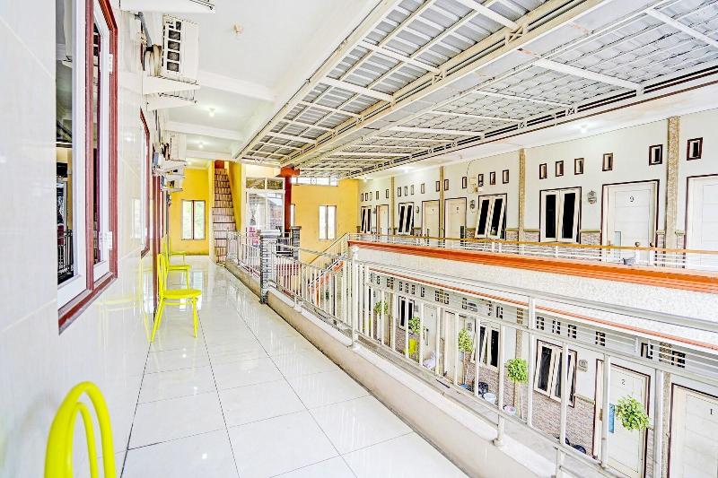 Oyo 91795 Kos Jeehel Syariah image