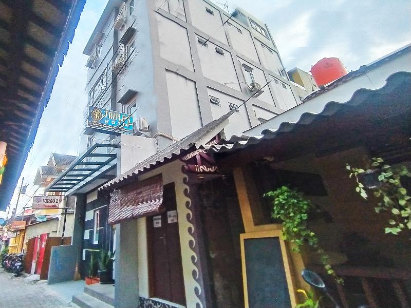 91686 Triple S Hotel Malioboro — photo 3