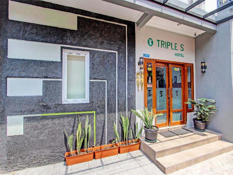 91686 Triple S Hotel Malioboro — photo 4