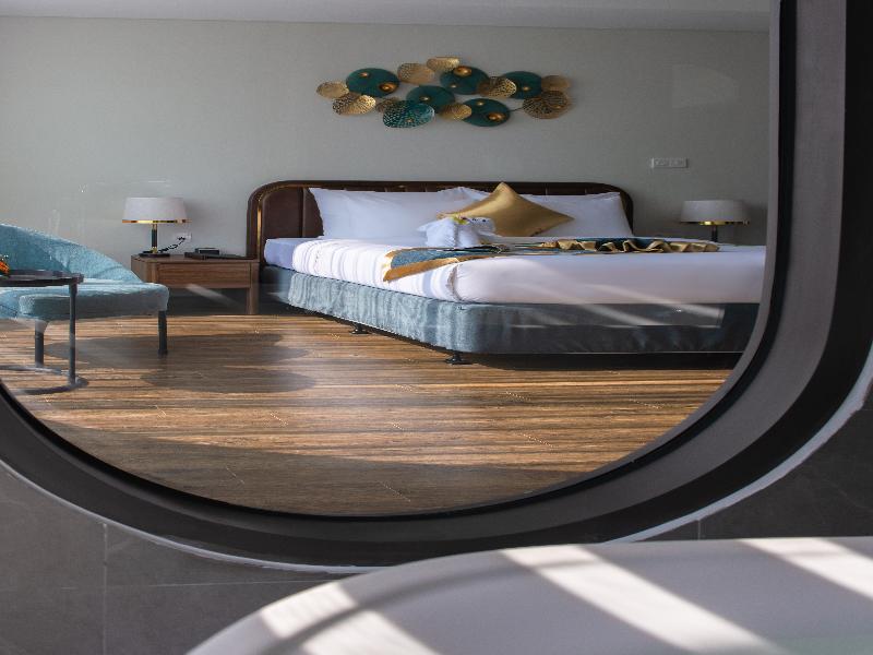 Grand Tourane Nha Trang Hotel image