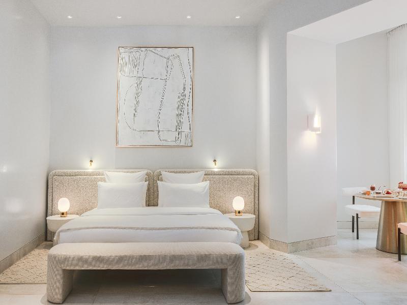 THE DOLLI at Acropolis, A Hotel to Live image
