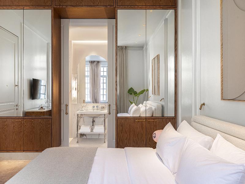 THE DOLLI at Acropolis, A Hotel to Live image
