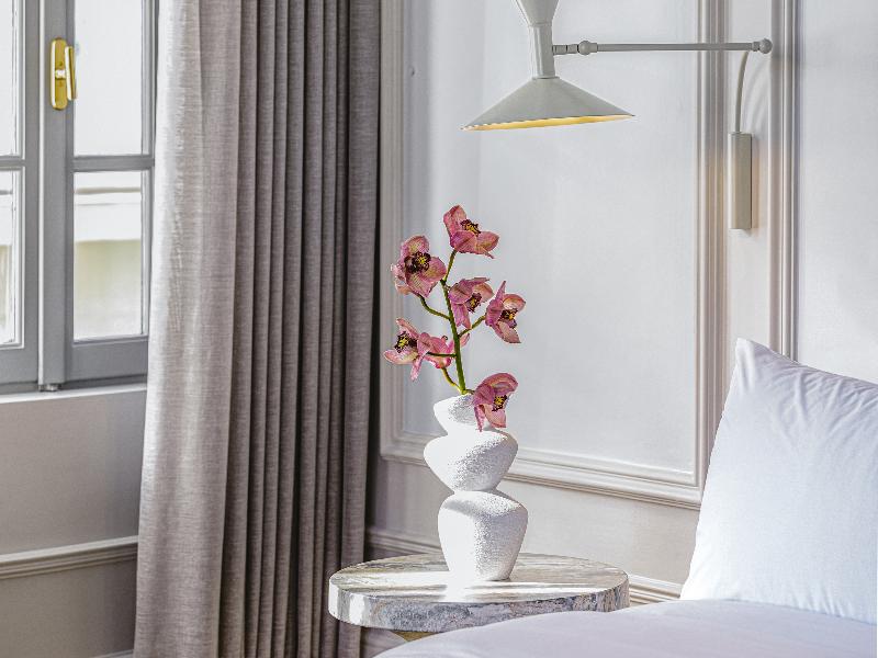 THE DOLLI at Acropolis, A Hotel to Live image