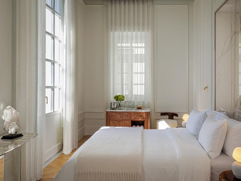 THE DOLLI at Acropolis, A Hotel to Live image