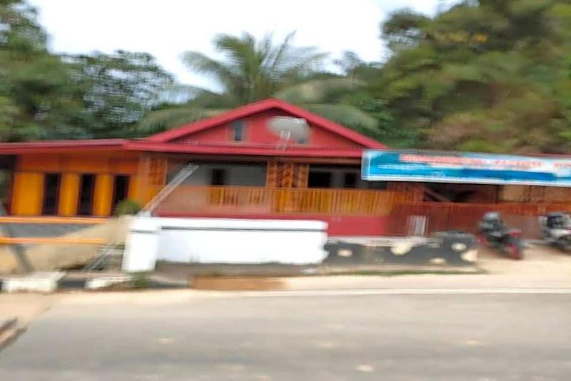 EXPRESS O 91702 Mandeh Homestay Syariah
