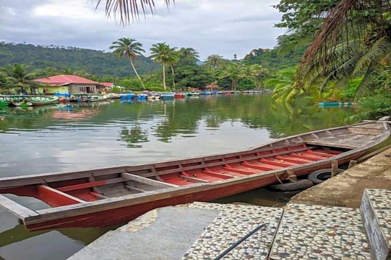 EXPRESS O 91702 Mandeh Homestay Syariah