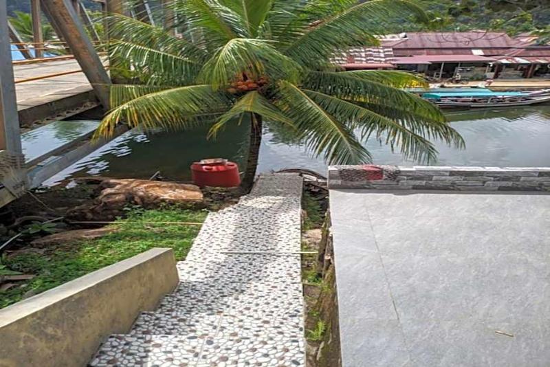 EXPRESS O 91702 Mandeh Homestay Syariah