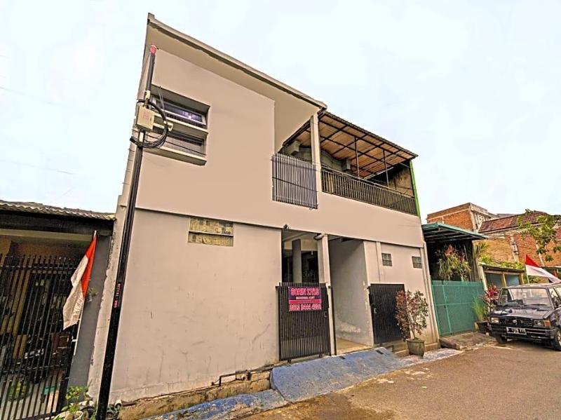 Oyo 91592 Aaliya Guest House Syariah — photo 5
