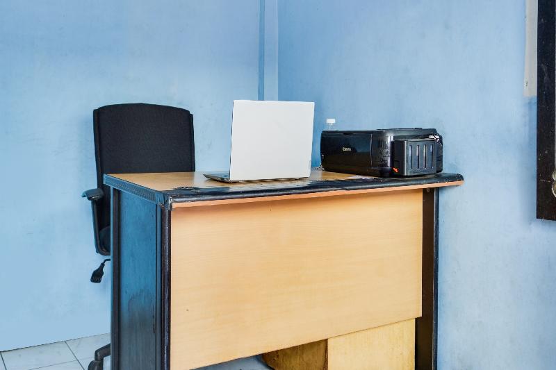 Spot On 91797 Mutiara Guest House image