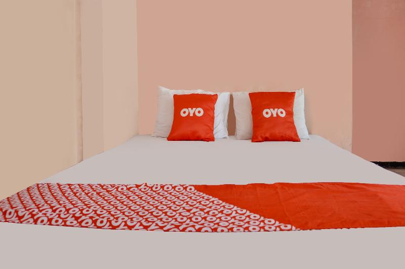 Spot On 91797 Mutiara Guest House image